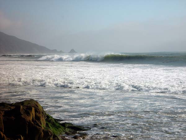 Curling_Waves