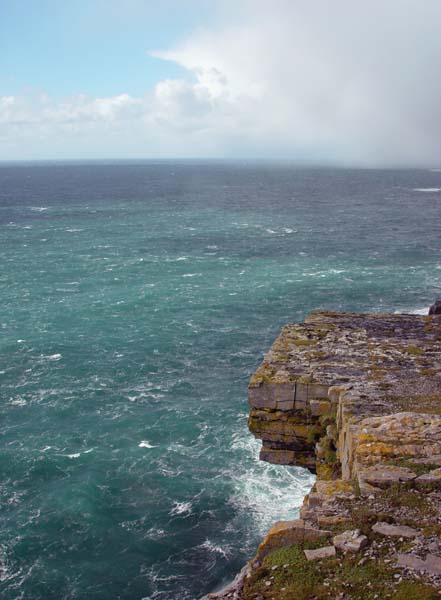 Dun_Aengus_Cliffs_II