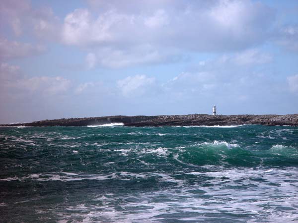 Inismoor_Lighthouse