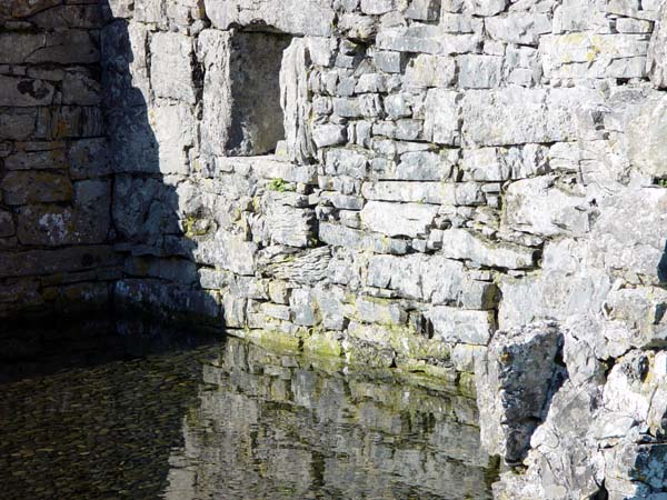 Ruined_Church_Interior