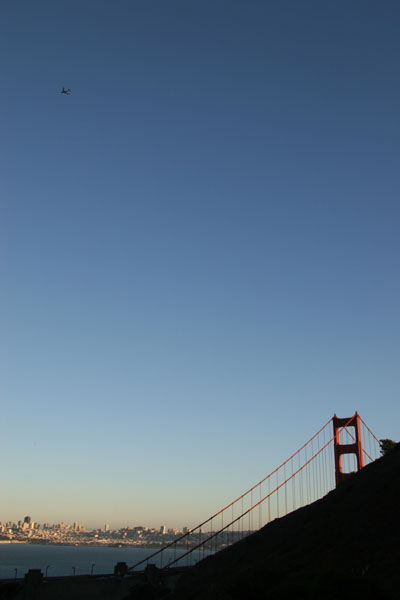 Tower_and_Plane